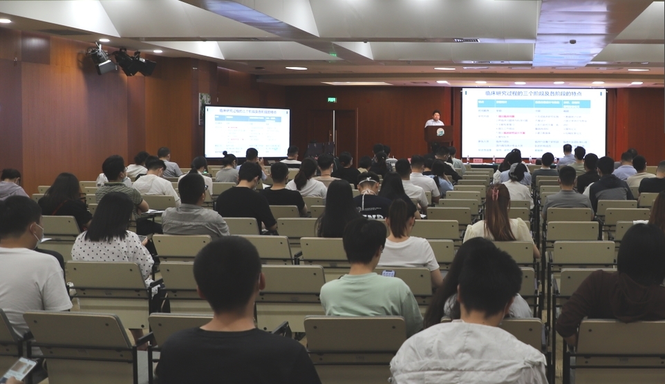 大兴调查研究之风,做好会员精准服务——山东省医学会“会员服务直通车”系列第一期暨“青英会萃”青年医师科研工作交流研讨会在潍坊召开